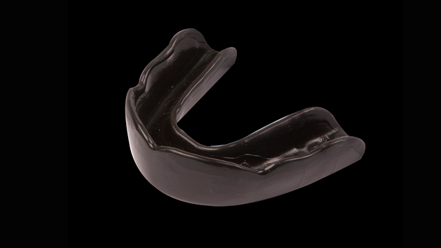 MOUTH GUARD